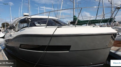 2015 Carver C37 w/ deisels - photo 2