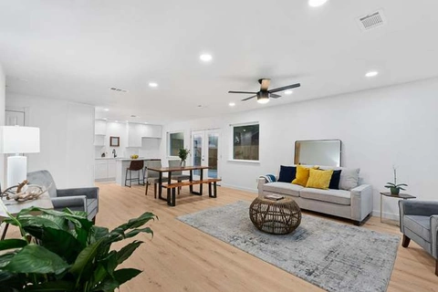 South Austin TX House: 7min to Downtown - photo 11