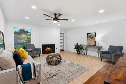 South Austin TX House: 7min to Downtown - photo 2