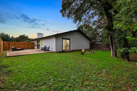 South Austin TX House: 7min to Downtown - photo 21