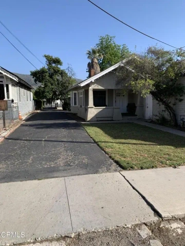 Fourplex with rental income for trade close to California coast - photo 2