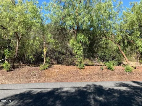 Half an acre in Thousand Oaks, California for trade - photo 3