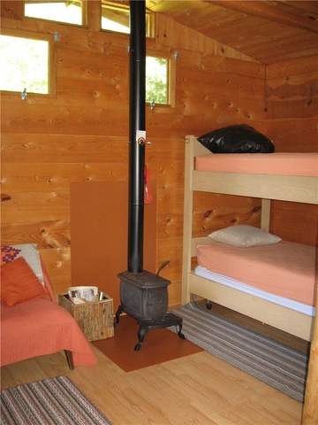 WATERFRONT LOG CABIN - photo 5