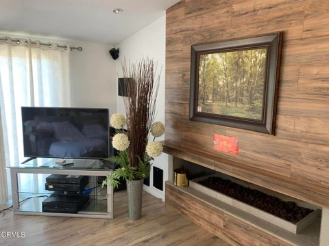 Two Homes on 26 acres in California for trade - photo 5