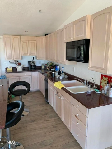 Two Homes on 26 acres in California for trade - photo 3