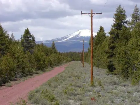 Five one acre lots for trade in Oregon - photo 2