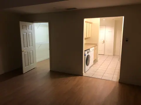Studio condo in the prestigious building in Center City Philadelphia  - photo 2