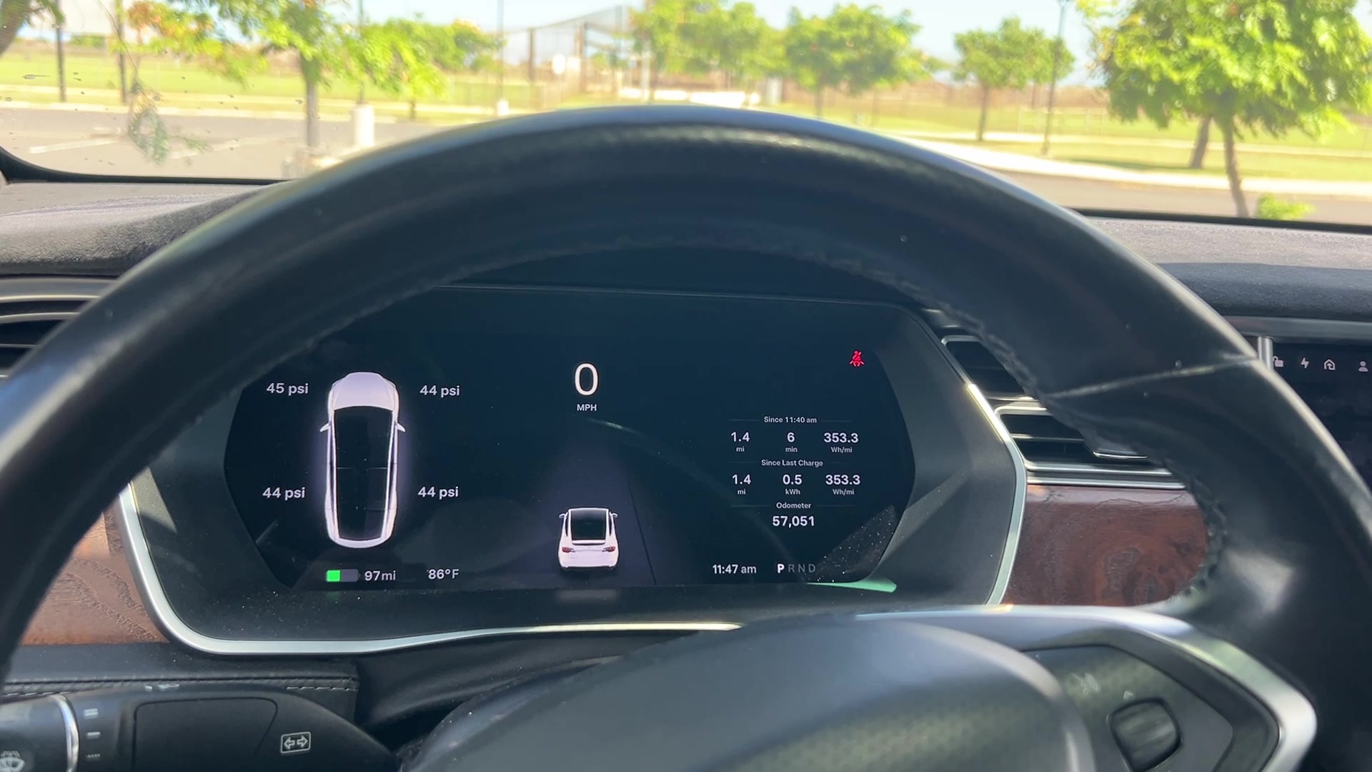 Tesla Model X with free unlimited supercharging - video 22