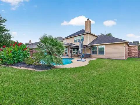 House in Texas for house near Pomona California  - photo 2