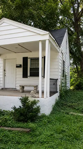 Off-Market Investment Opportunity – St. Louis, MO 2 Bed | 1 Bath | Brick Home - photo 3