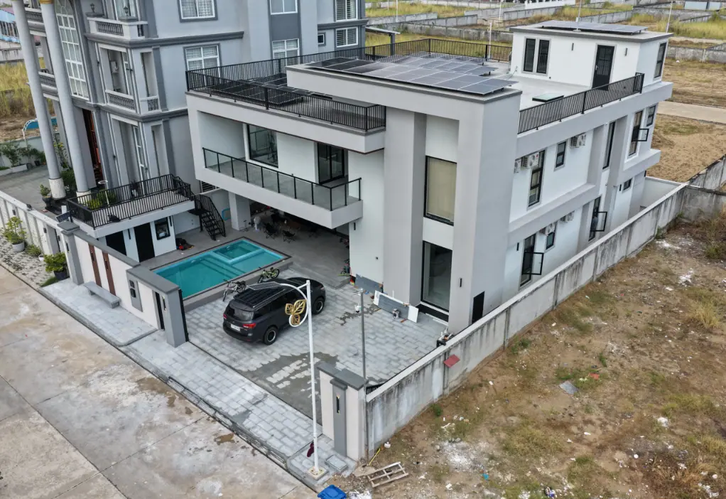 Modern 7-bedroom, 8-bathroom home in Phnom Penh, Cambodia, completed in 2026. - Image 1