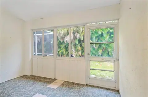 Sarasota, FL Detached Villa — Seeking Permanent Home Trade in Appalachian Mountains - photo 20